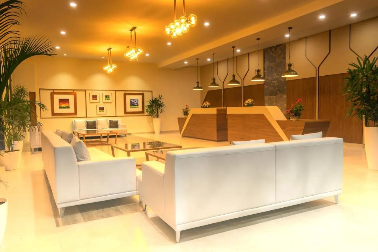 Hotel Justa Rangers Munnar